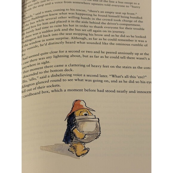 Vintage Paddington Treasury Children’s Story Book Hardcover Michael Bond - Picture 7 of 12